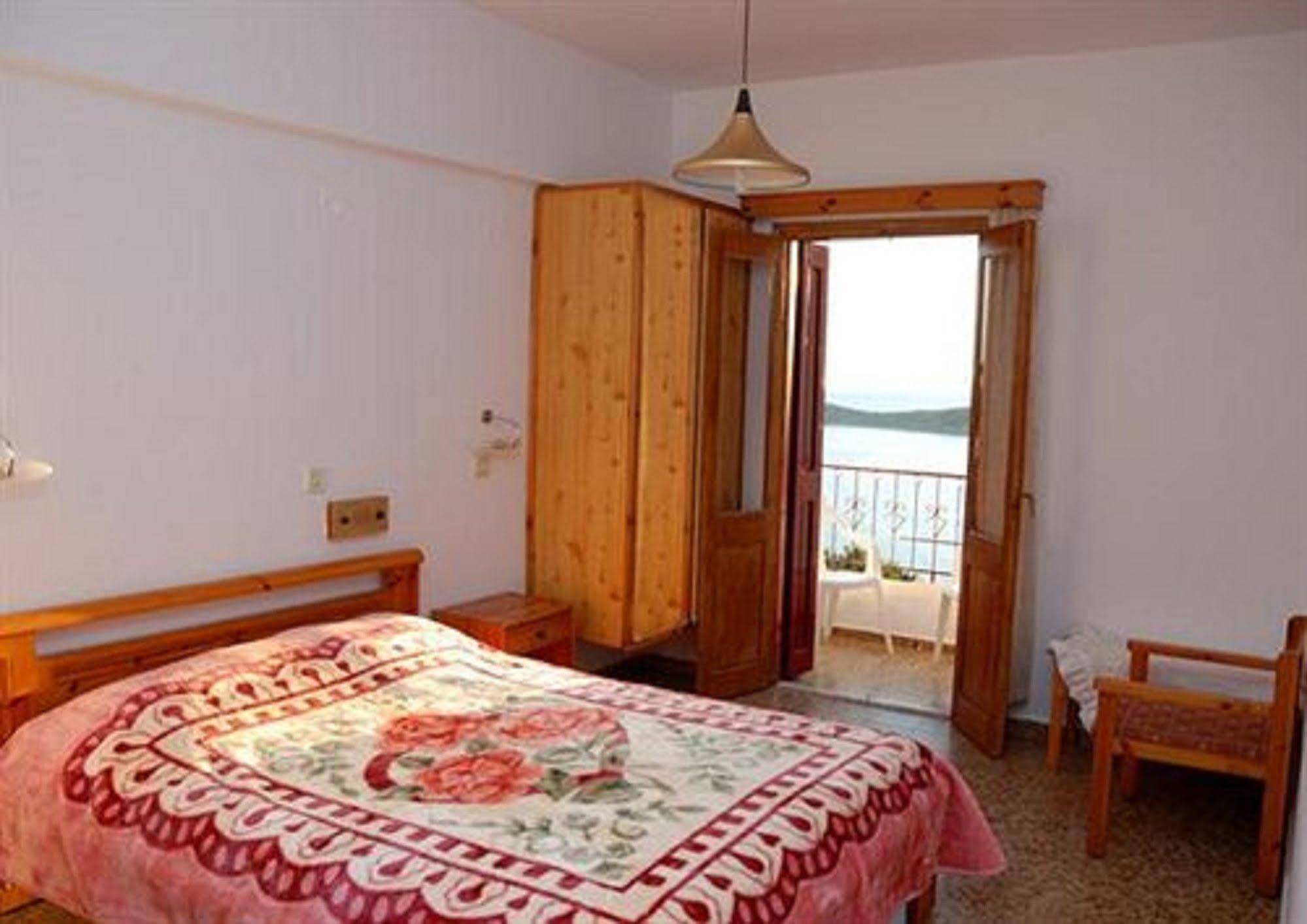 Afroditi Hotel Masouri Exteriér fotografie